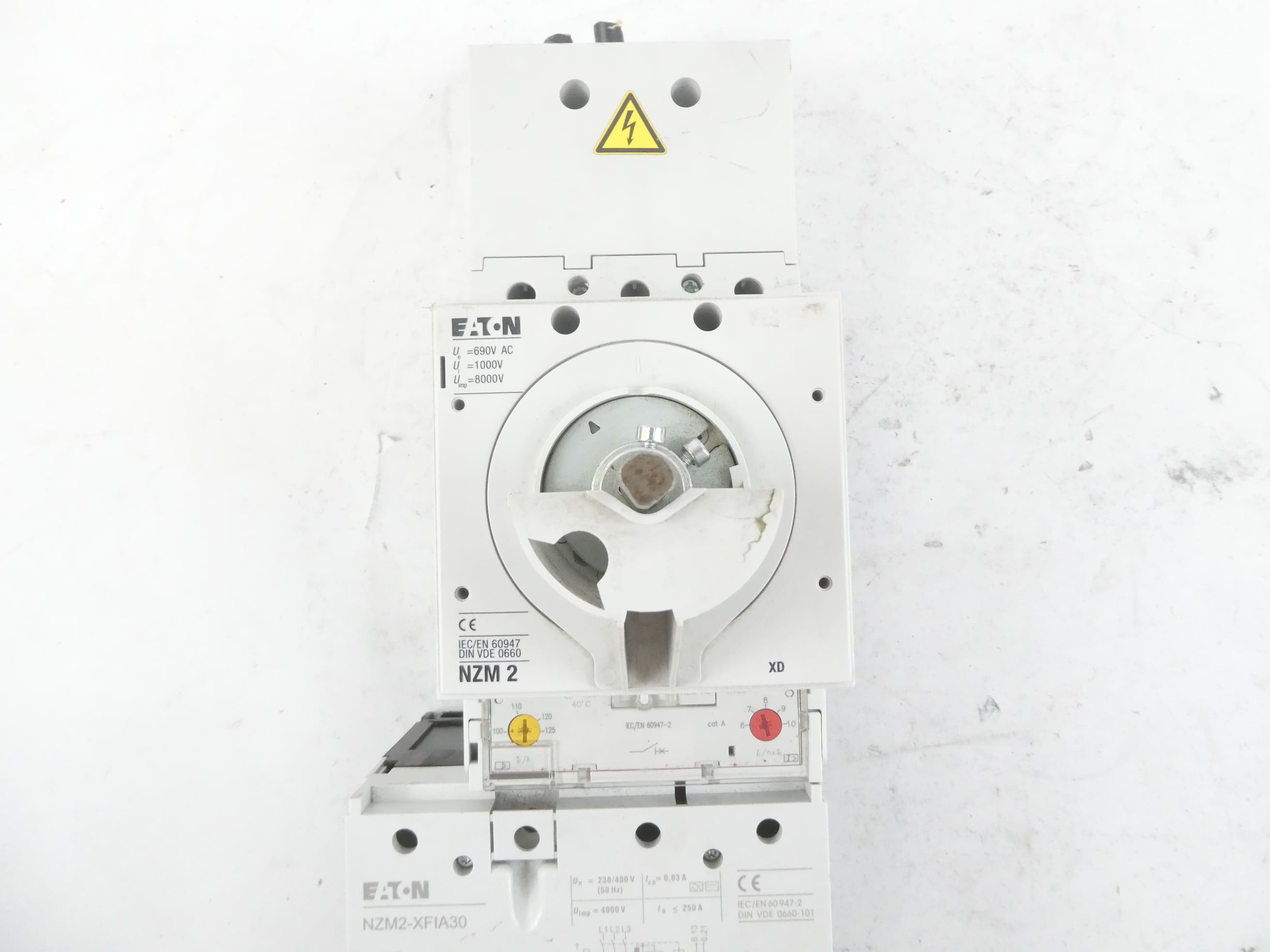 EATON GB14048.2 + NZM2 + NZM2-XFIA30 LEISTUNGSSCHALTER