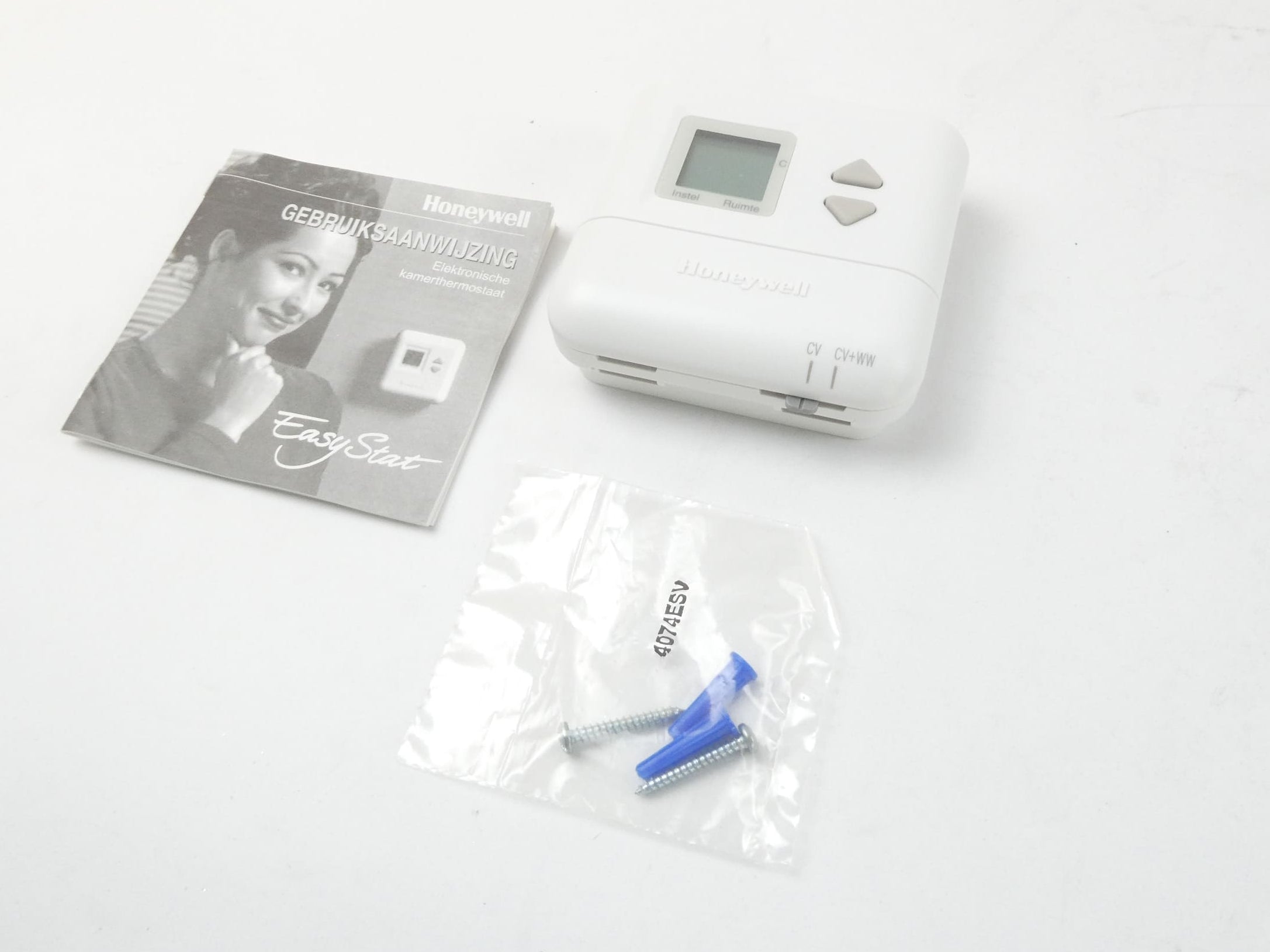 HONEYWELL T8400N 1003 ELEKTRONISCHES RAUMTHERMOSTAT