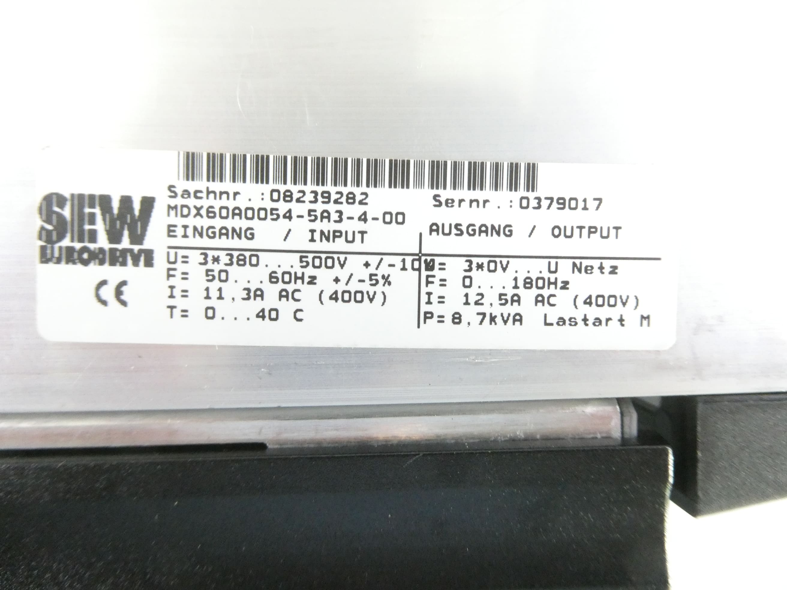 SEW EURODRIVE MDX61B0055-5A3-4-0T MOVIDRIVE FREQUENZUMRICHTER + MDX60A0054-5A3-4-00 STEUERKOPF S/N: 0379017