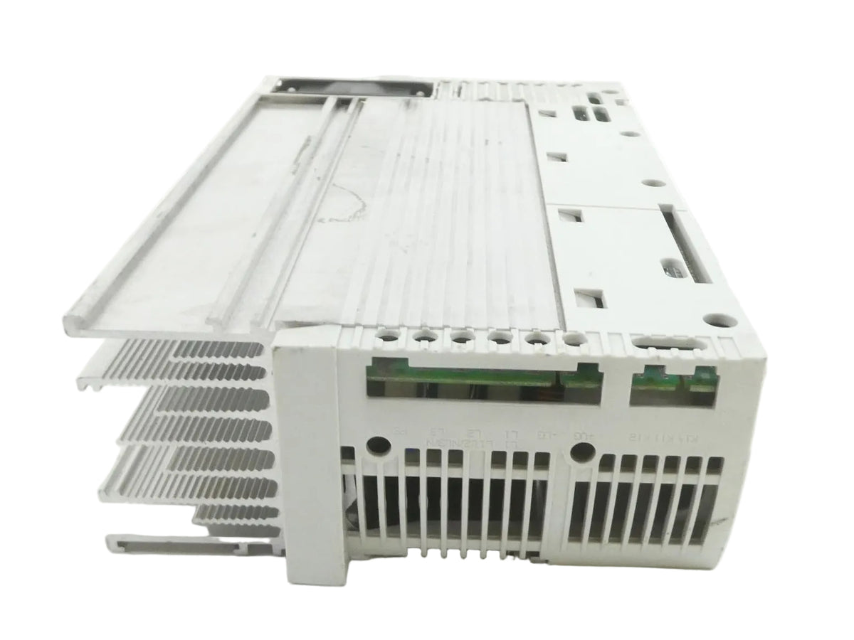 Lenze 13142439 Frequenzumrichter E82EV152_4C000