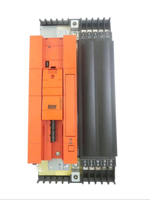 SEW EURODRIVE MDX60A0150-503-4-00 MOVITRAC B FREQUENZUMRICHTER + MC07B0150-503-4-00 STEUERKOPF S/N: 0018881