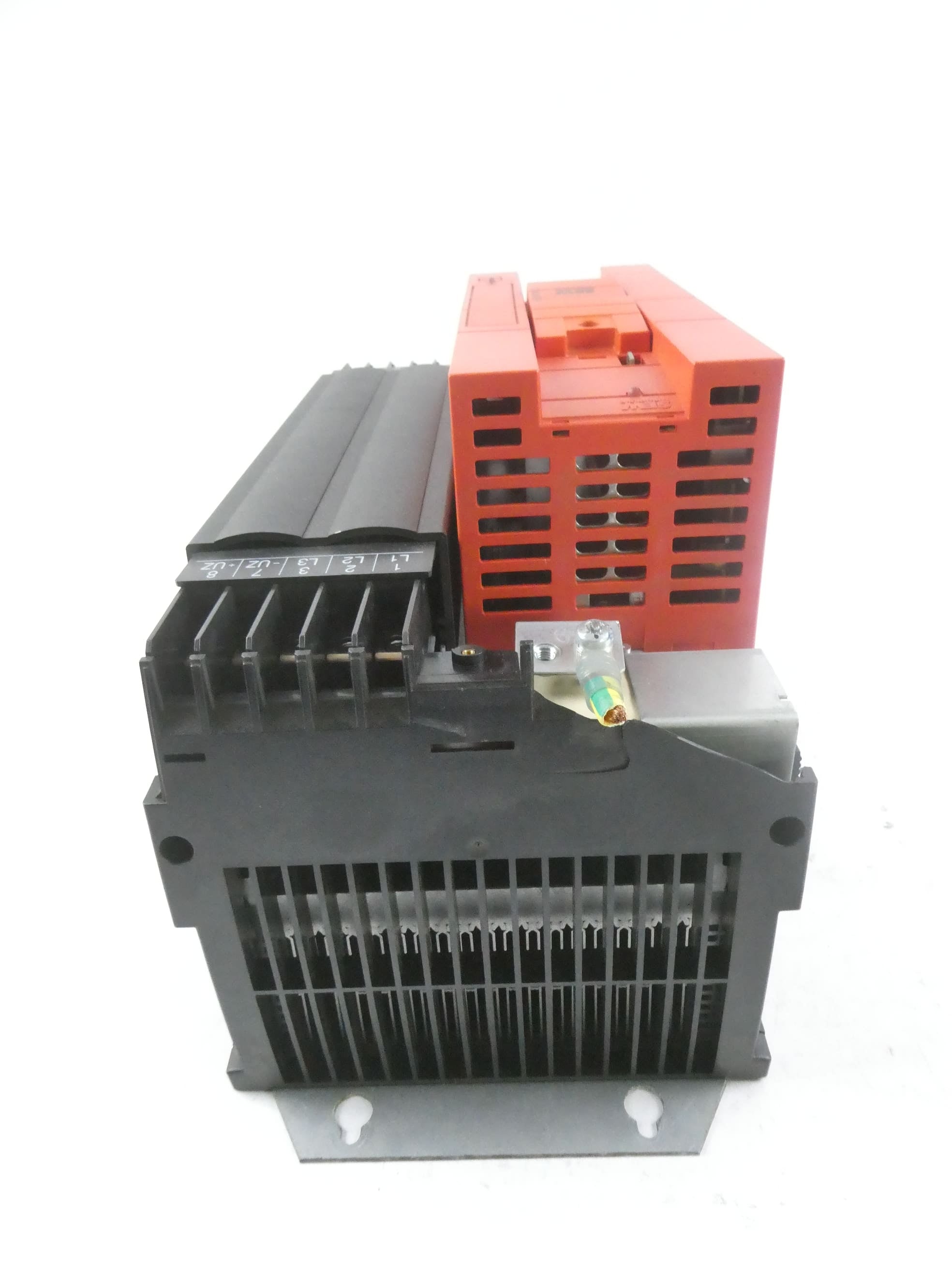 Gehäuse beschädigt: SEW MDx60A0300-503-4-00 EURODRIVE FREQUENZUMRICHTER + MC07B0300-5A3-4-00 STEUERKOPF