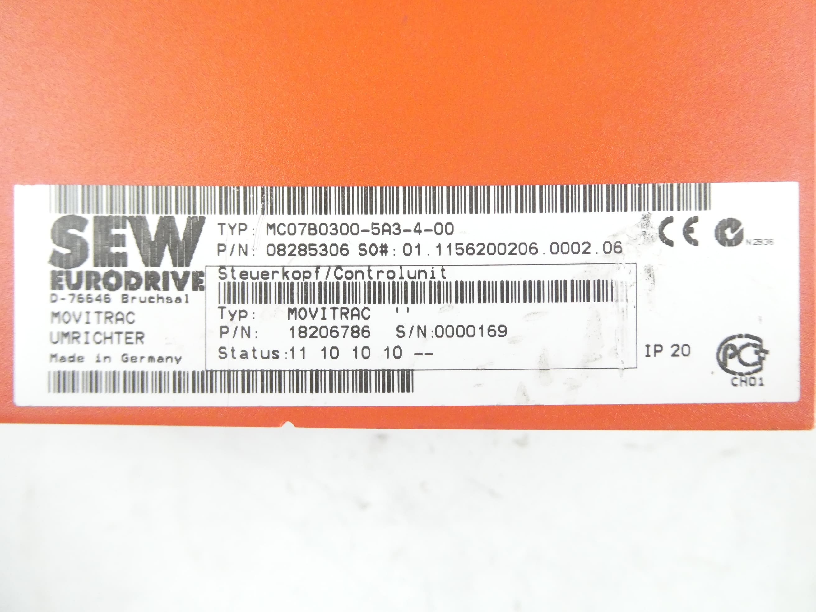 SEW MDx60A0300-503-4-00 EURODRIVE FREQUENZUMRICHTER + MC07B0300-5A3-4-00 STEUERKOPF