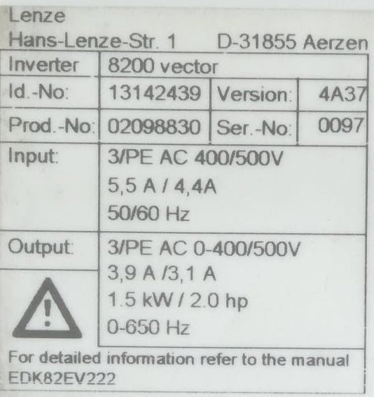 Lenze 13142439 Frequenzumrichter E82EV152_4C